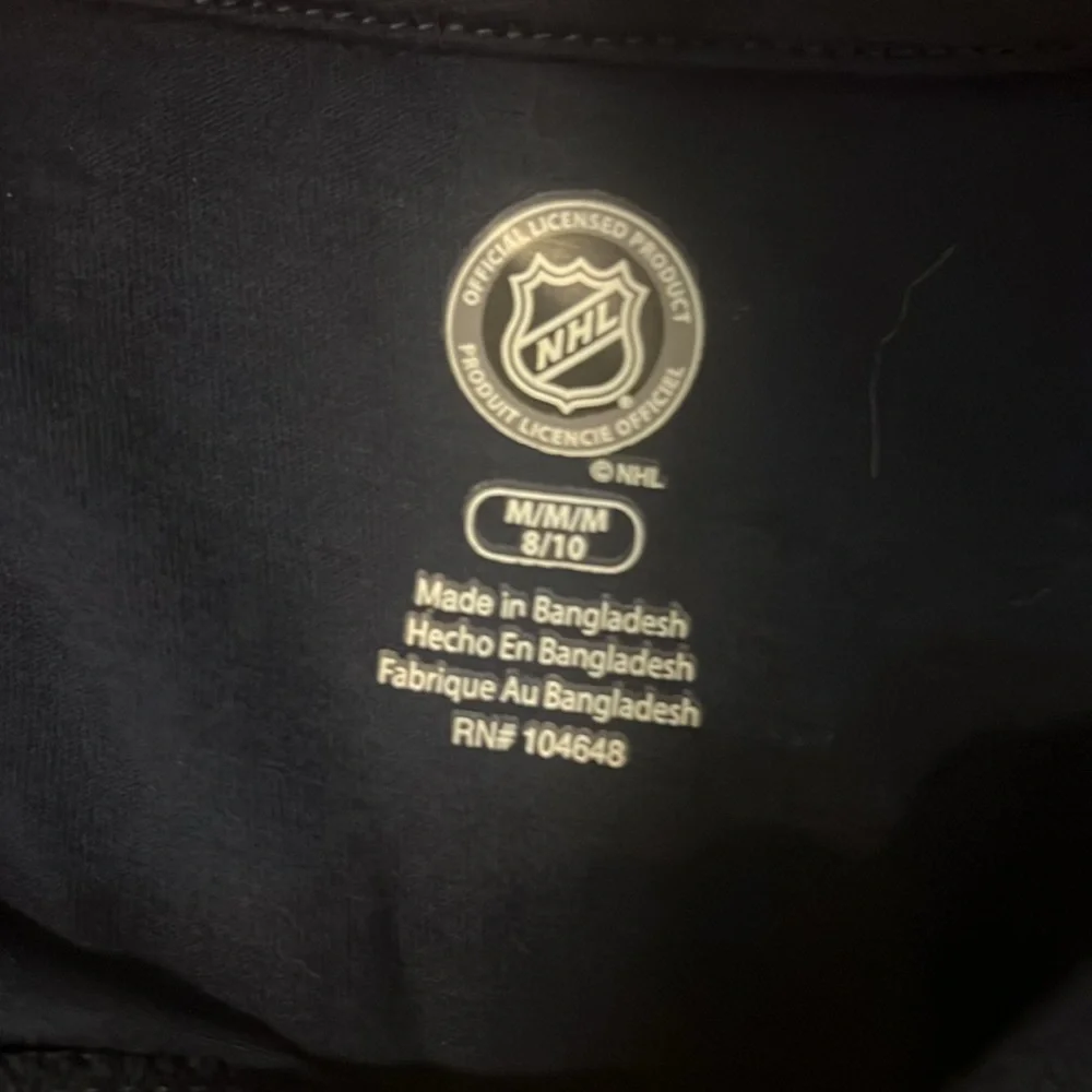 New with Tags Buffalo Sabres T-Shirt Medium 8/10 - Picture 2 of 3